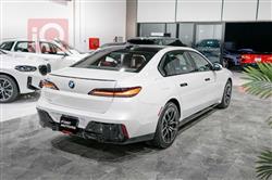 بي ام دبليو الفئة 7